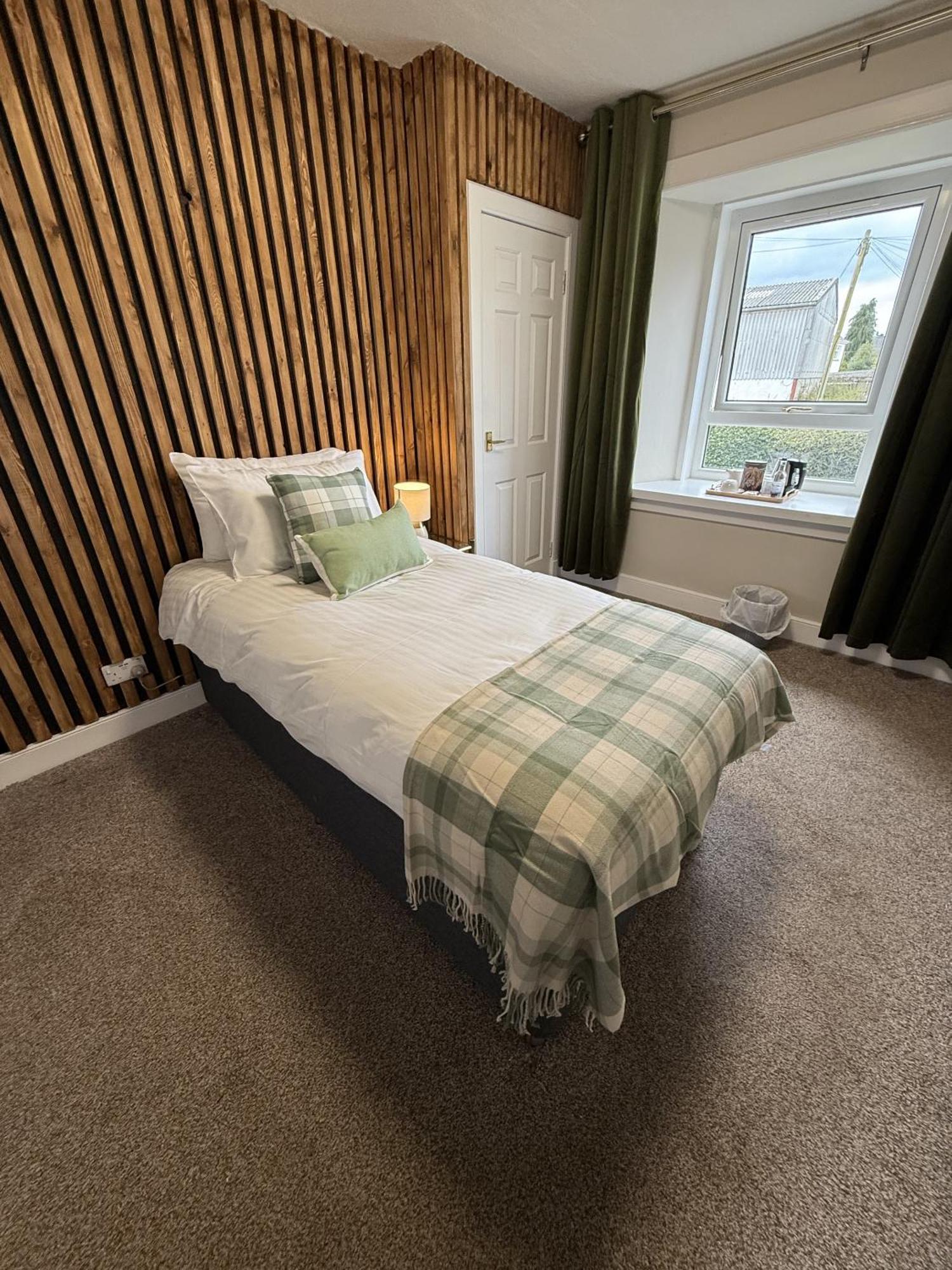 The Glendevon Hotel Auchterarder Quarto foto
