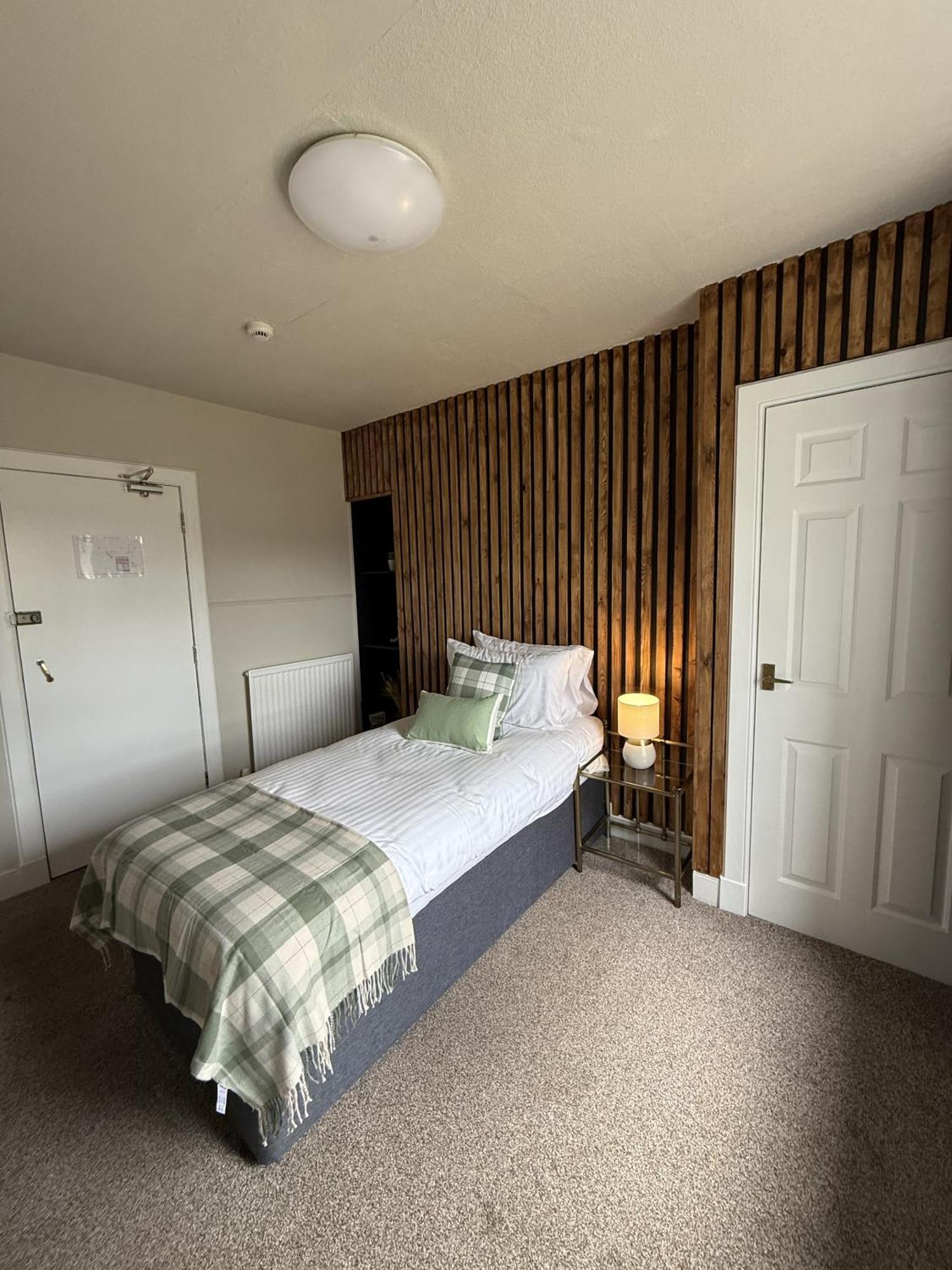 The Glendevon Hotel Auchterarder Quarto foto