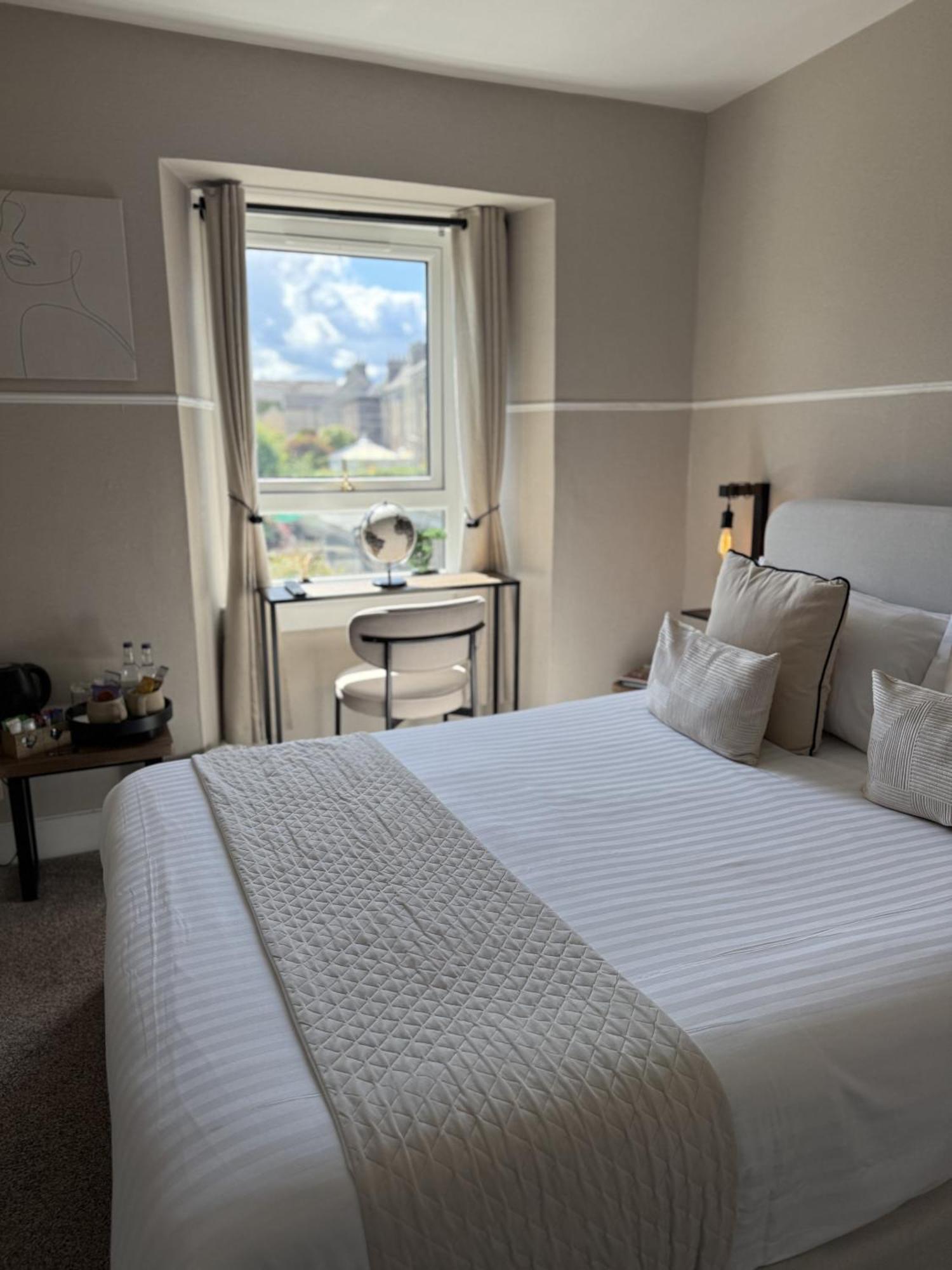 The Glendevon Hotel Auchterarder Quarto foto